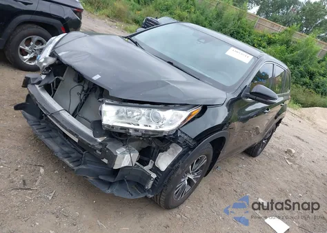 2018 Toyota Highlander Le Plus из США, поврежденный, VIN 5TDBZRFH2JS843079